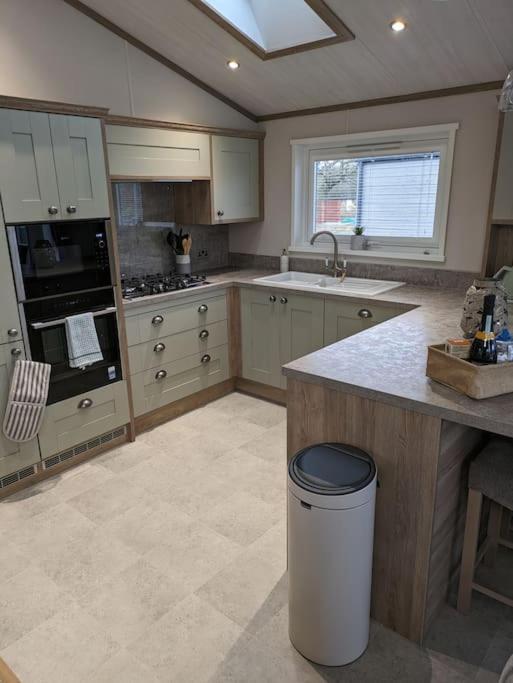 Kingfisher Lodge Woodhall Spa Eksteriør billede